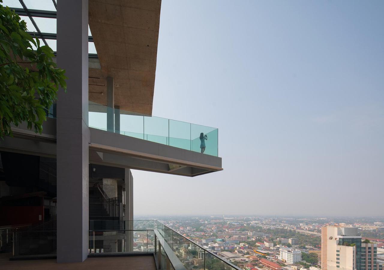 Ad Lib Hotel Khon Kaen Exterior photo